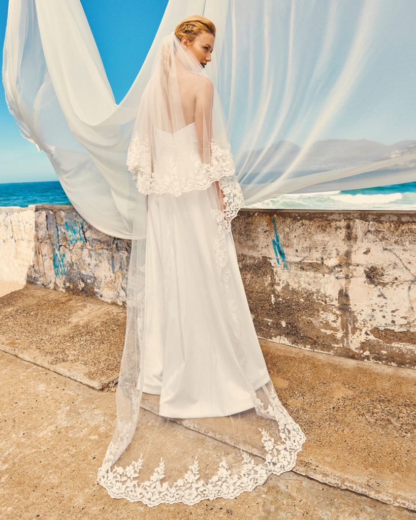 Lace Veil | Milk and Honey | Elbeth Gillis Couture