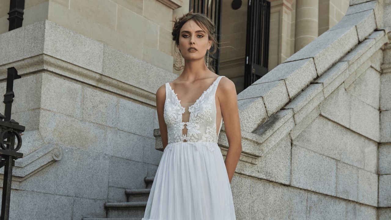 Elbeth Gillis Bridal Couture | Designer 